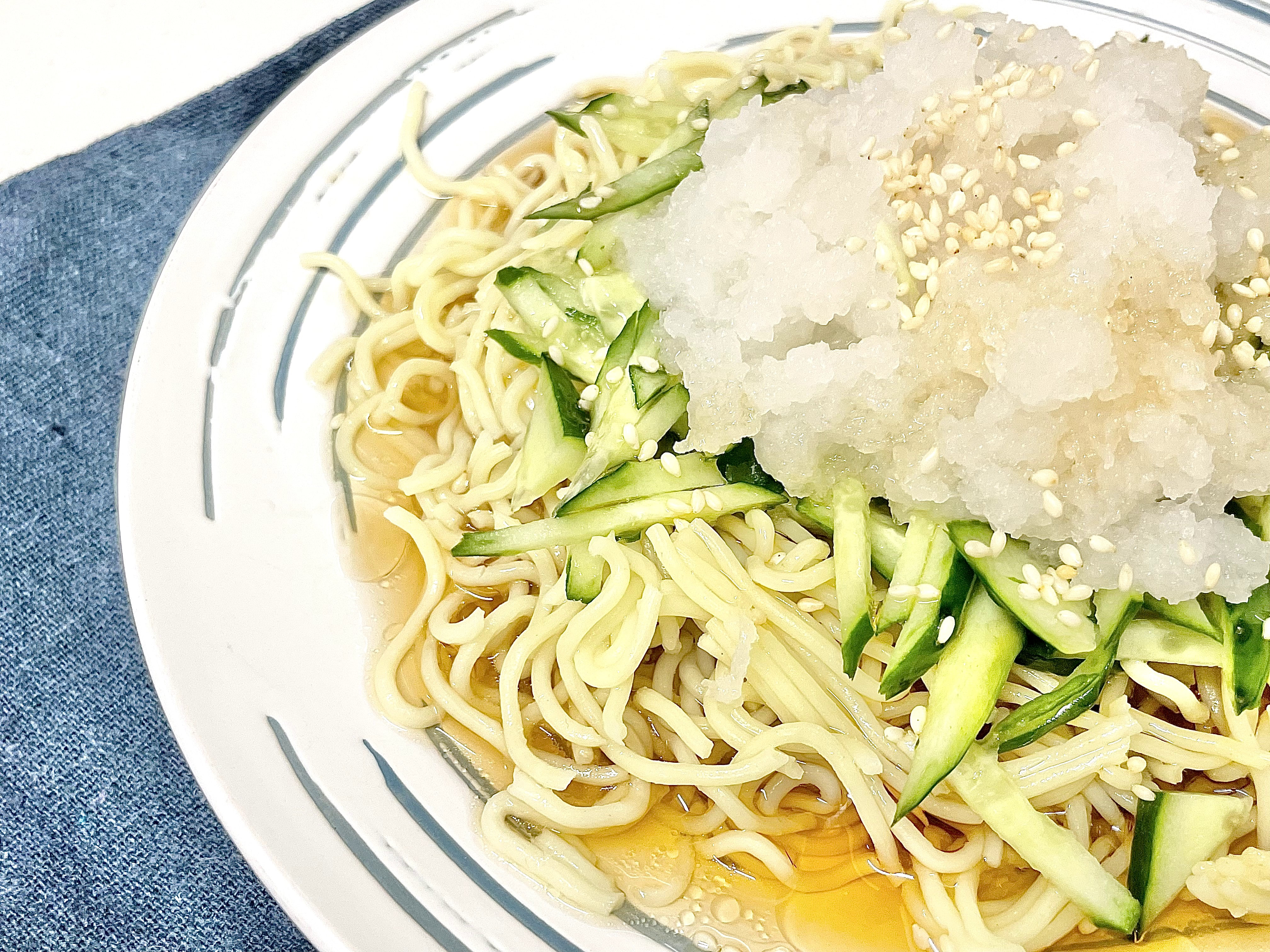 タモリさんの 冷やし中華はじめました きゅうりと大根おろしに熱々ゴマ油をジュッ 独創的なお味 あたらしい日日 こんな時代のニューノーマルな暮らし方 食と農 生活情報をお届けします