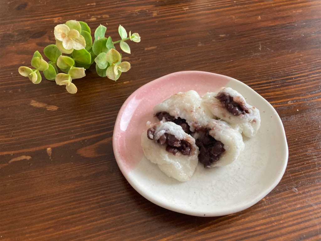 あの人気和スイーツを手作り もち米ペッタン いちご大福 炊飯器で炊いて 内釜で餅つきを あたらしい日日 こんな時代のニューノーマルな暮らし方 食と農 生活情報をお届けします あの人気和スイーツを手作り もち米ペッタン いちご大福 炊飯器で炊いて 内釜で餅つきを あたらしい日日 こんな時代のニューノーマルな暮らし方 食と農 生活情報をお届けします