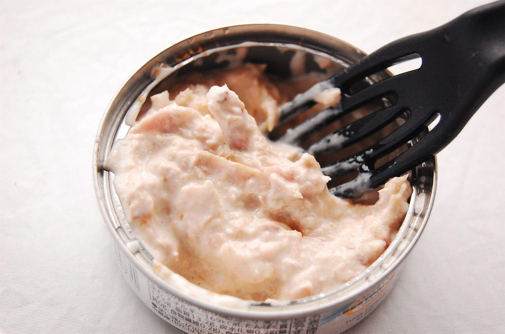 最強の配合比】どう作っても旨いツナマヨを「至高のツナマヨにする方法