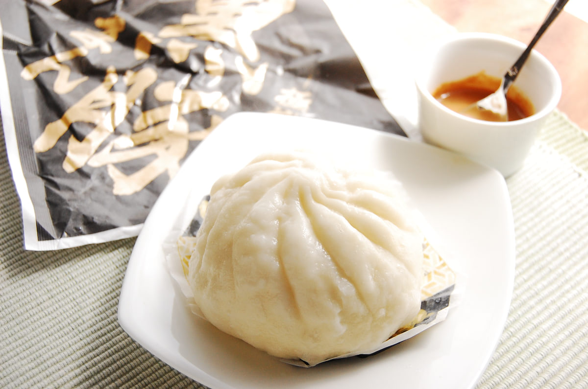 ミシュランシェフの裏ワザ】コンビニの肉まんが超絶ウマくなるチョイ