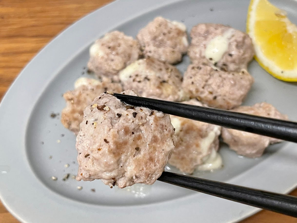 ポリ袋調理】ひき肉を混ぜてこねるはポリ袋で！「サルシッチャ