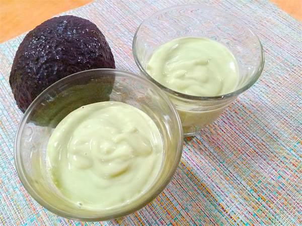 ケトアボカドスムージーのレシピ