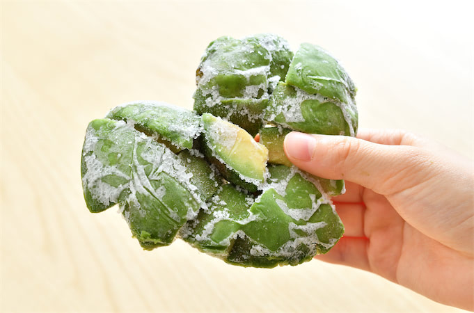 青髪のテツ】「アボカドの”超”保存マニュアル伝授します！」え