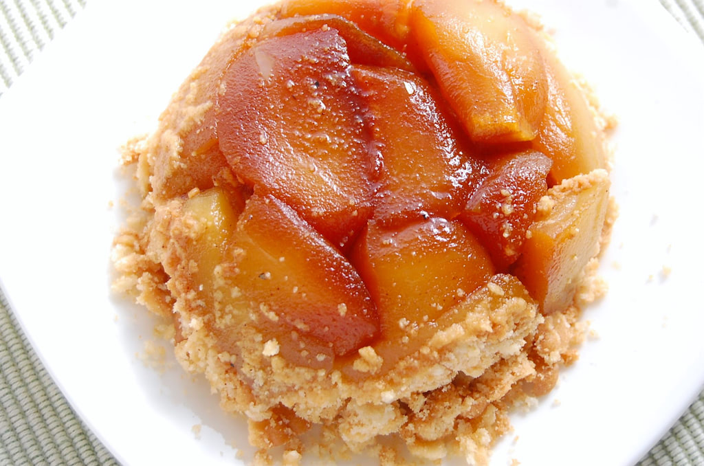 作業時間15分でレンチン仕上げ♪「おひとりさまりんごのタルトタタン