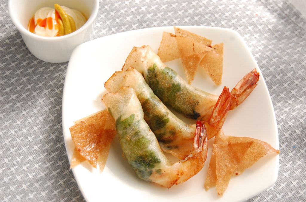 シェフ脇屋の簡単中華】エビの下味は溶かしバターと花椒で和える