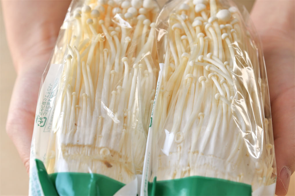 えのき様確認専用ページ❷ 青髪のテツ】傷みやすい「えのきたけ」…見分け方をプロに聞いてみた